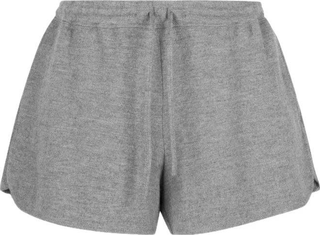 gray shorts